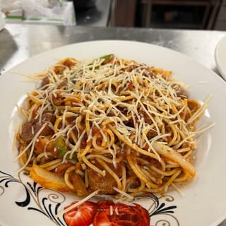 Spaghetti Salsiccia Lunch